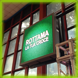 Pantalla de visualización de letrero publicitario LED móvil digital para exteriores P6 con función SDK para minoristas y agencias OEM 7