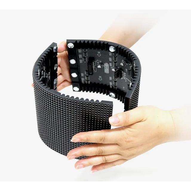 Pantalla de TV LED suave personalizable Pantalla LED flexible para interiores P3 Precio de pantalla sexy 2